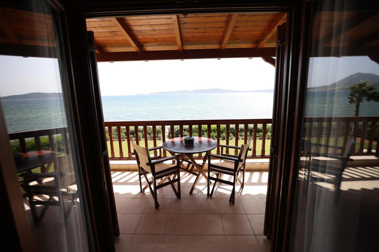 דירות פילוס Seaside Gialova מראה חיצוני תמונה